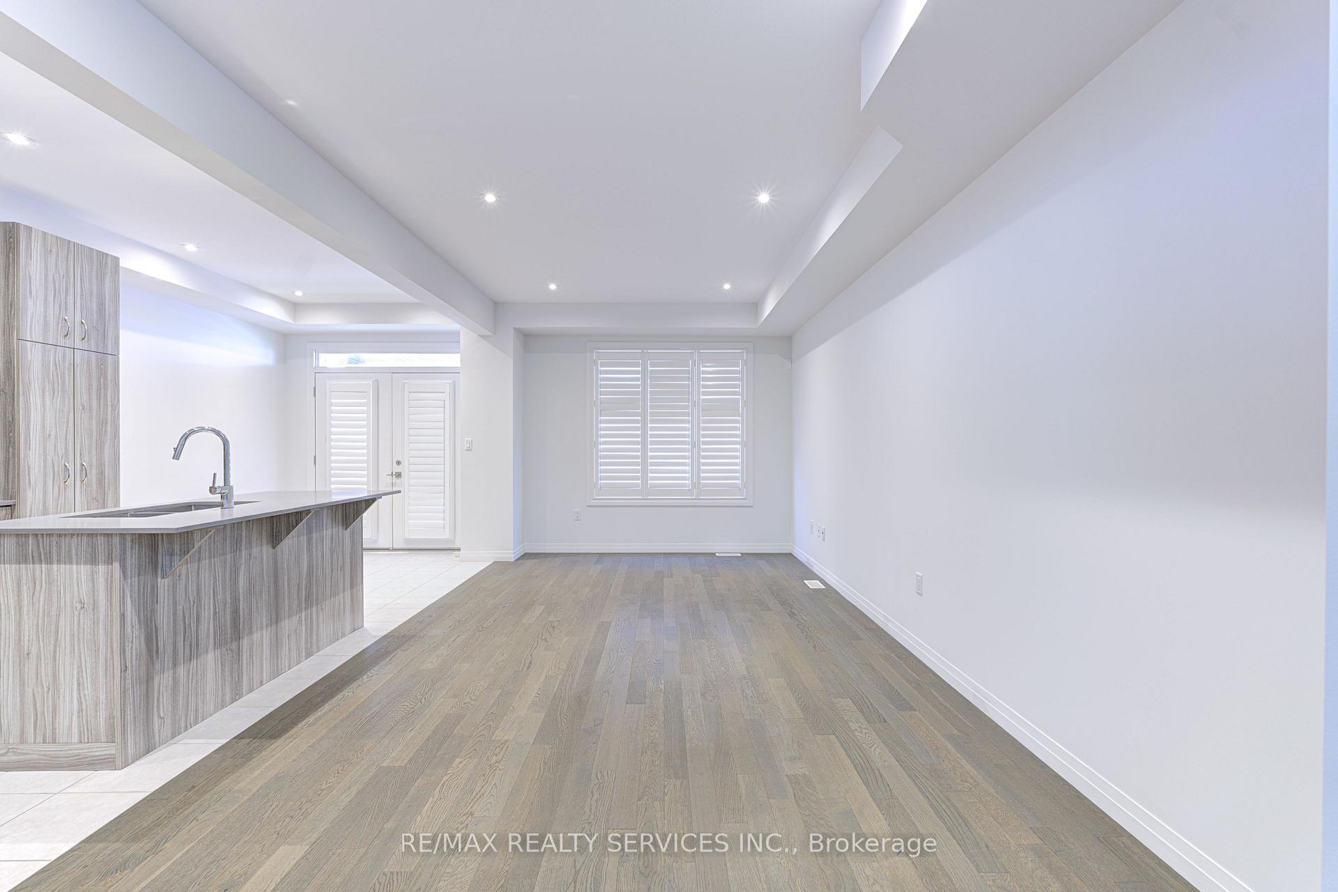 Photo 7 of Unit 191, 30 Times Square Boulevard, Hamilton, Stoney Creek Mountain — HOMEH