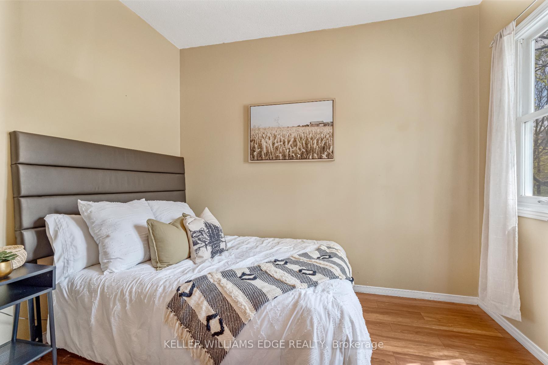 Photo 11 of 177 Young Street, Hamilton, Corktown — HOMEH