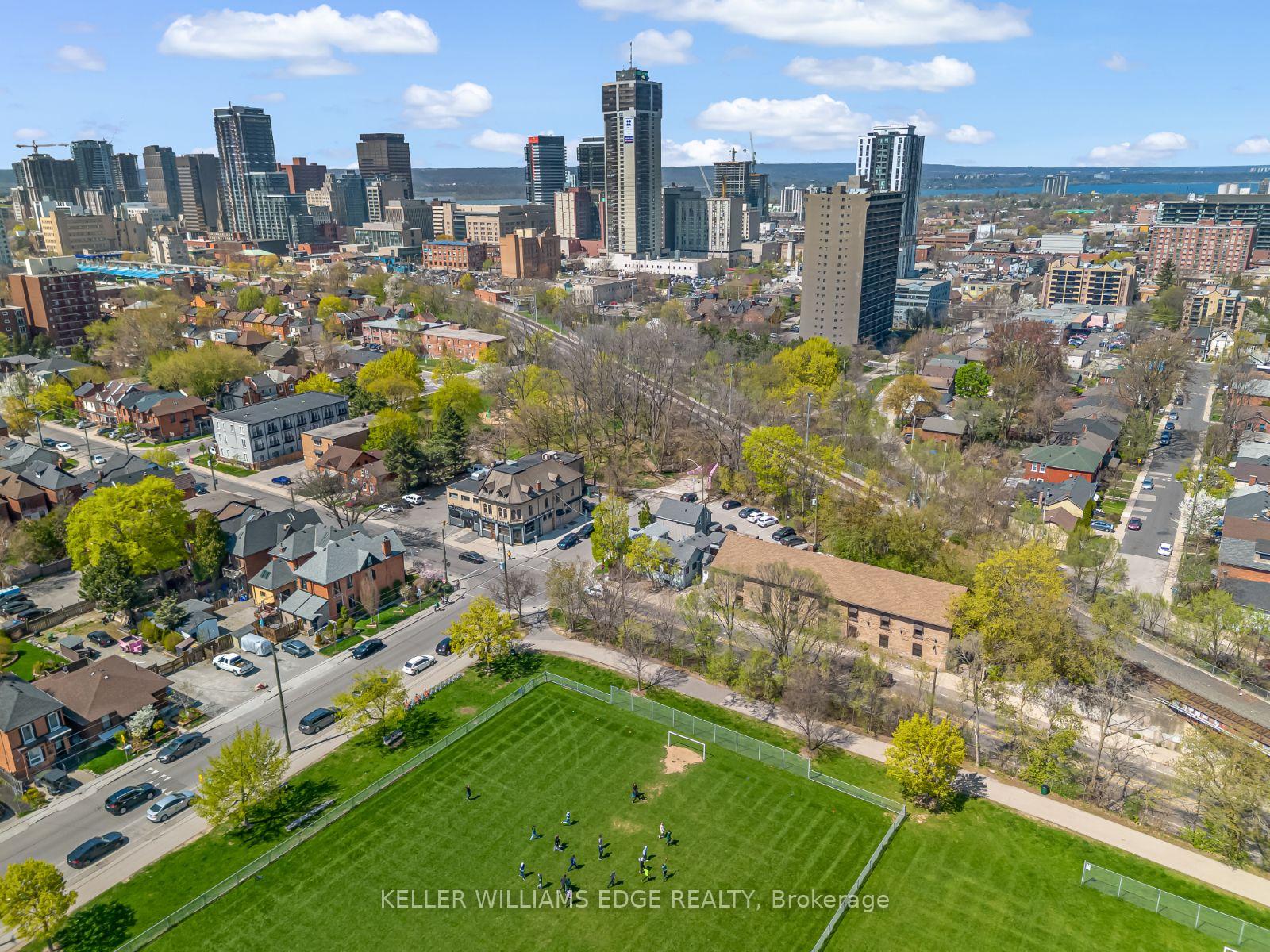Photo 30 of 177 Young Street, Hamilton, Corktown — HOMEH