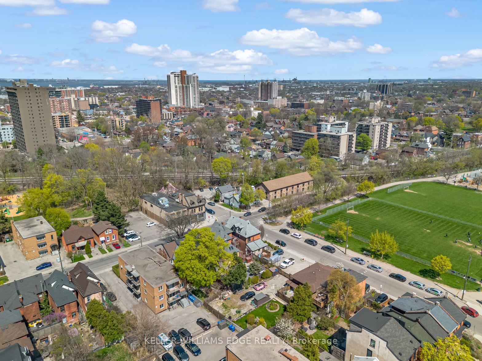 Photo 32 of 177 Young Street, Hamilton, Corktown — HOMEH