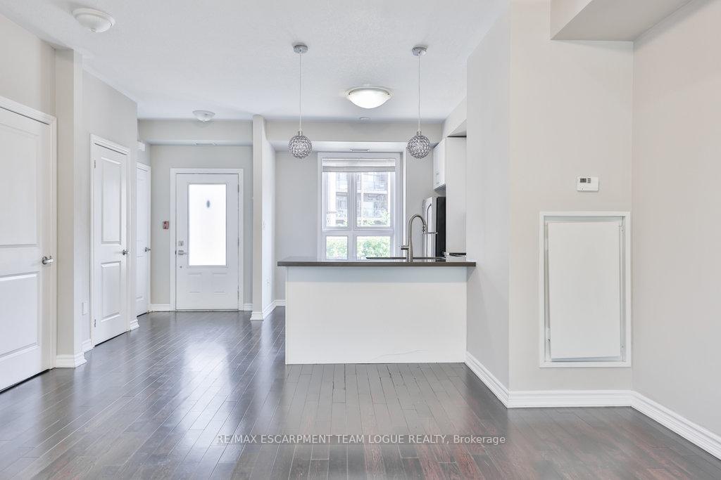Photo 19 of Unit 7, 5030 Corporate Drive, Burlington, Uptown — HOMEH