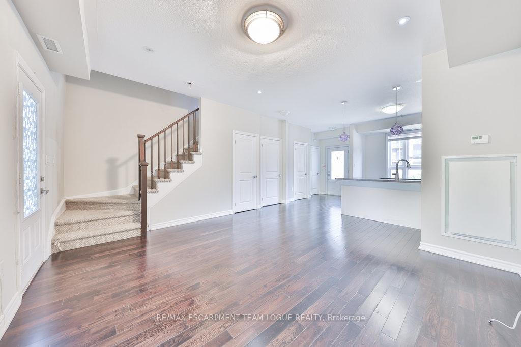 Photo 20 of Unit 7, 5030 Corporate Drive, Burlington, Uptown — HOMEH