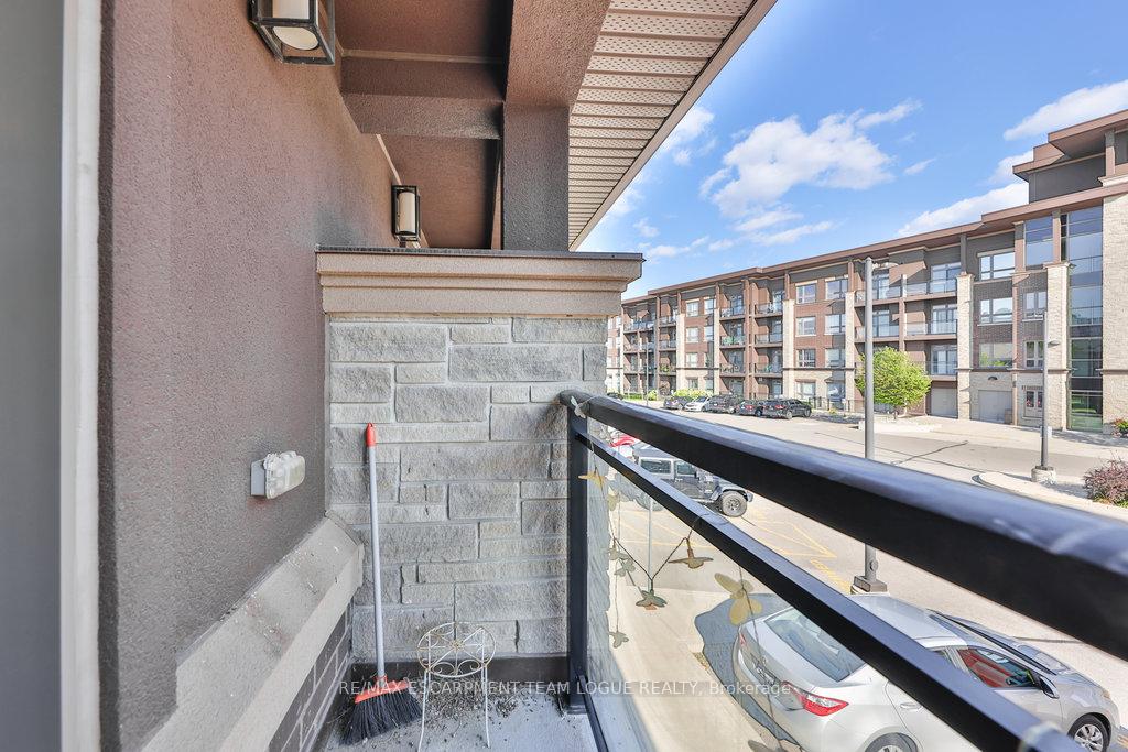 Photo 27 of Unit 7, 5030 Corporate Drive, Burlington, Uptown — HOMEH