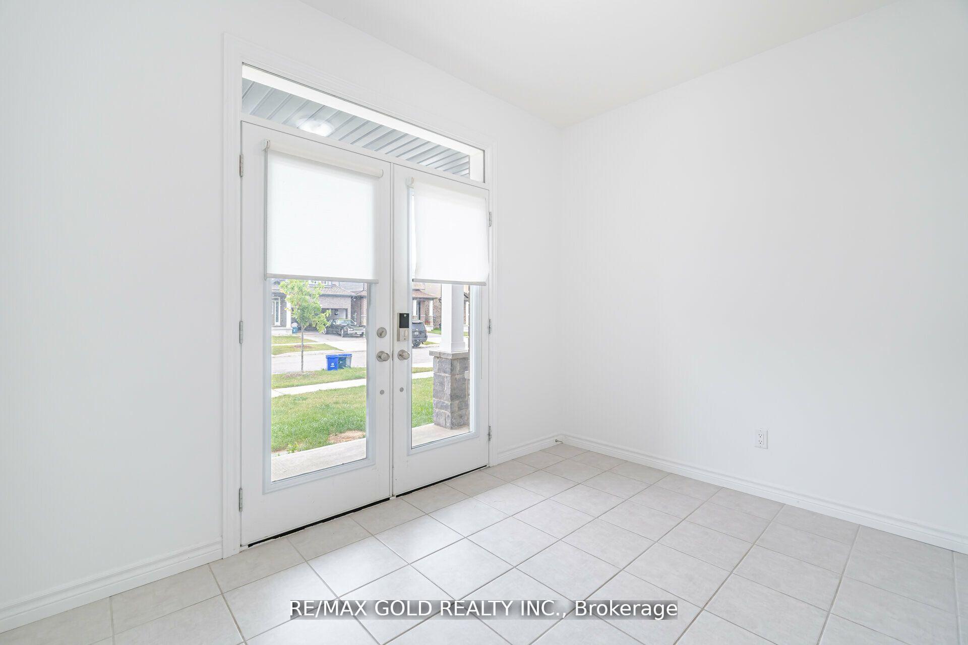 Photo 2 of 46 Beauchamp Drive, Cambridge — HOMEH