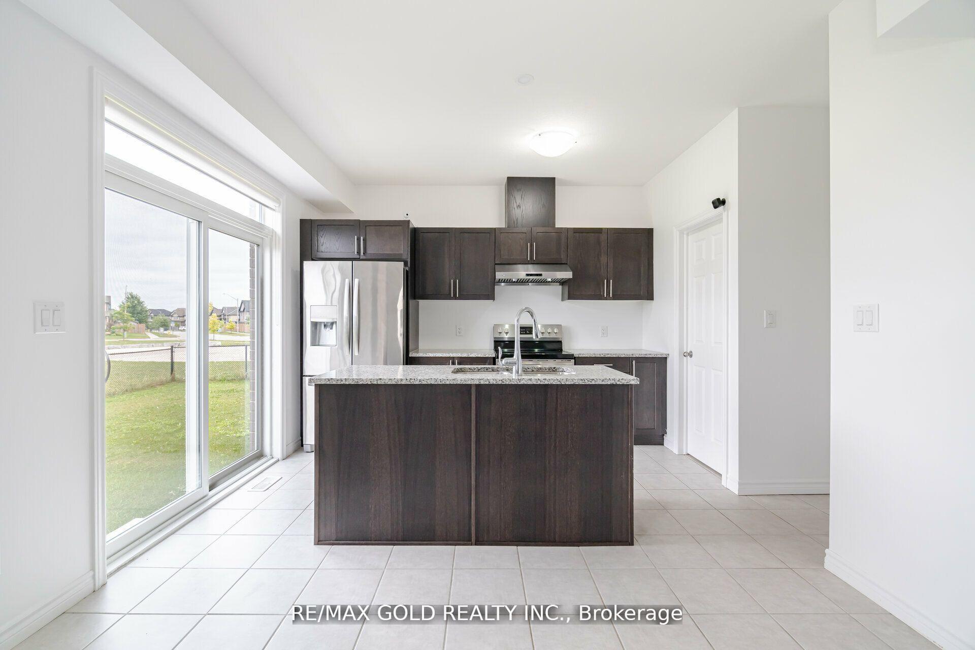 Photo 8 of 46 Beauchamp Drive, Cambridge — HOMEH