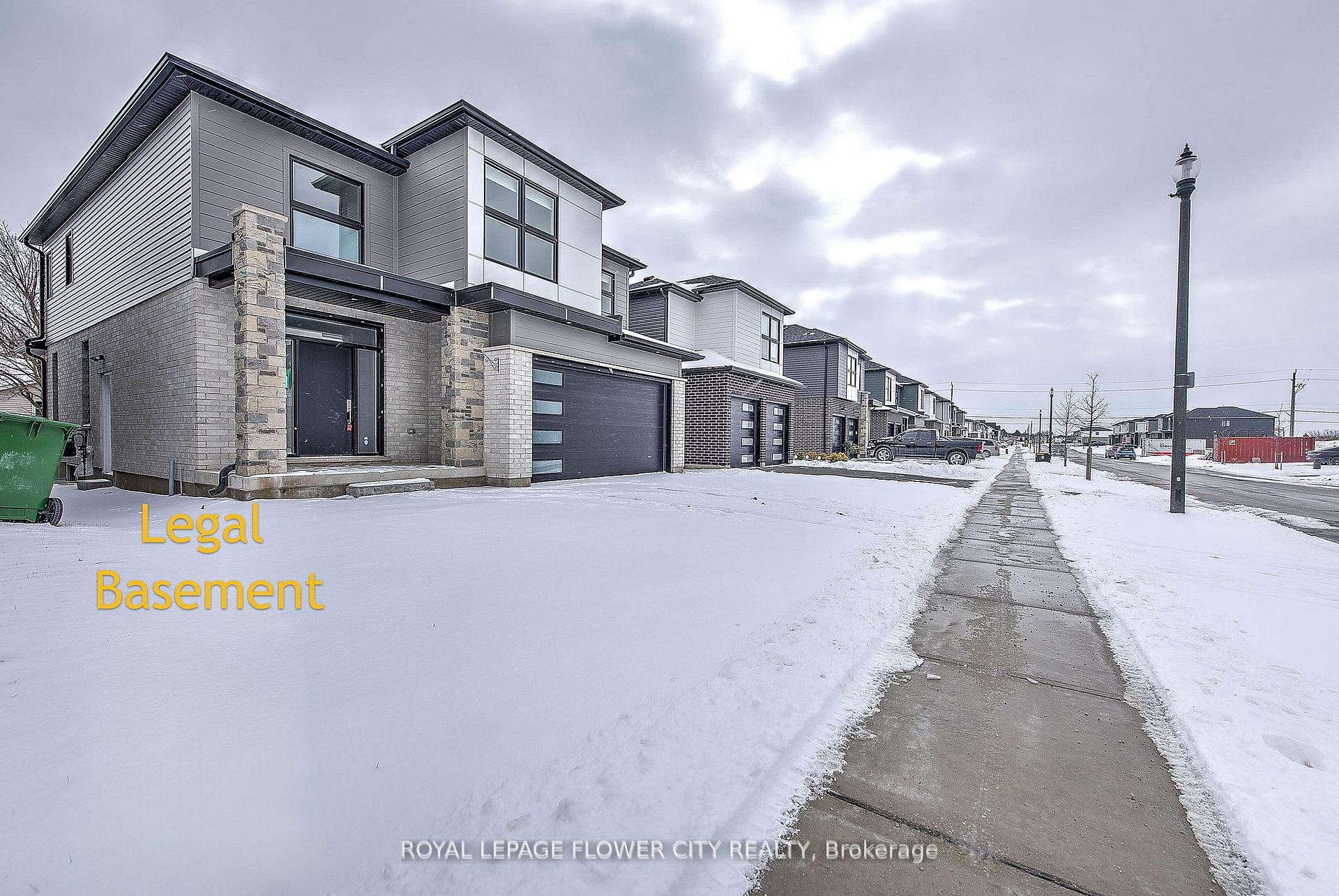 Photo 4 of 18 Welch Court, St. Thomas — HOMEH