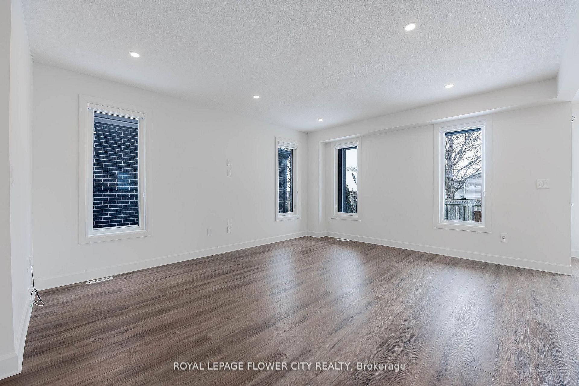 Photo 8 of 18 Welch Court, St. Thomas — HOMEH