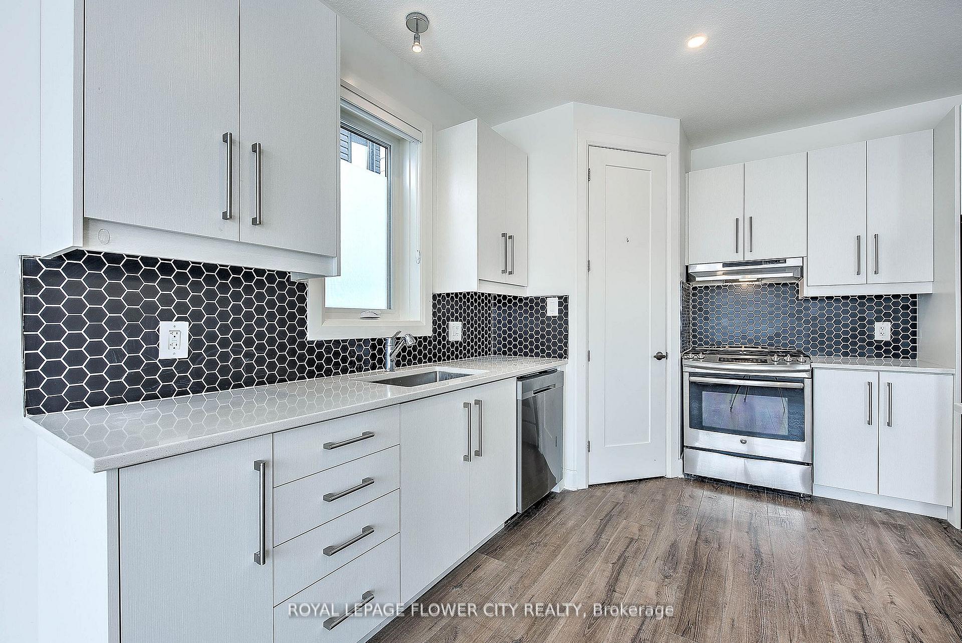 Photo 13 of 18 Welch Court, St. Thomas — HOMEH