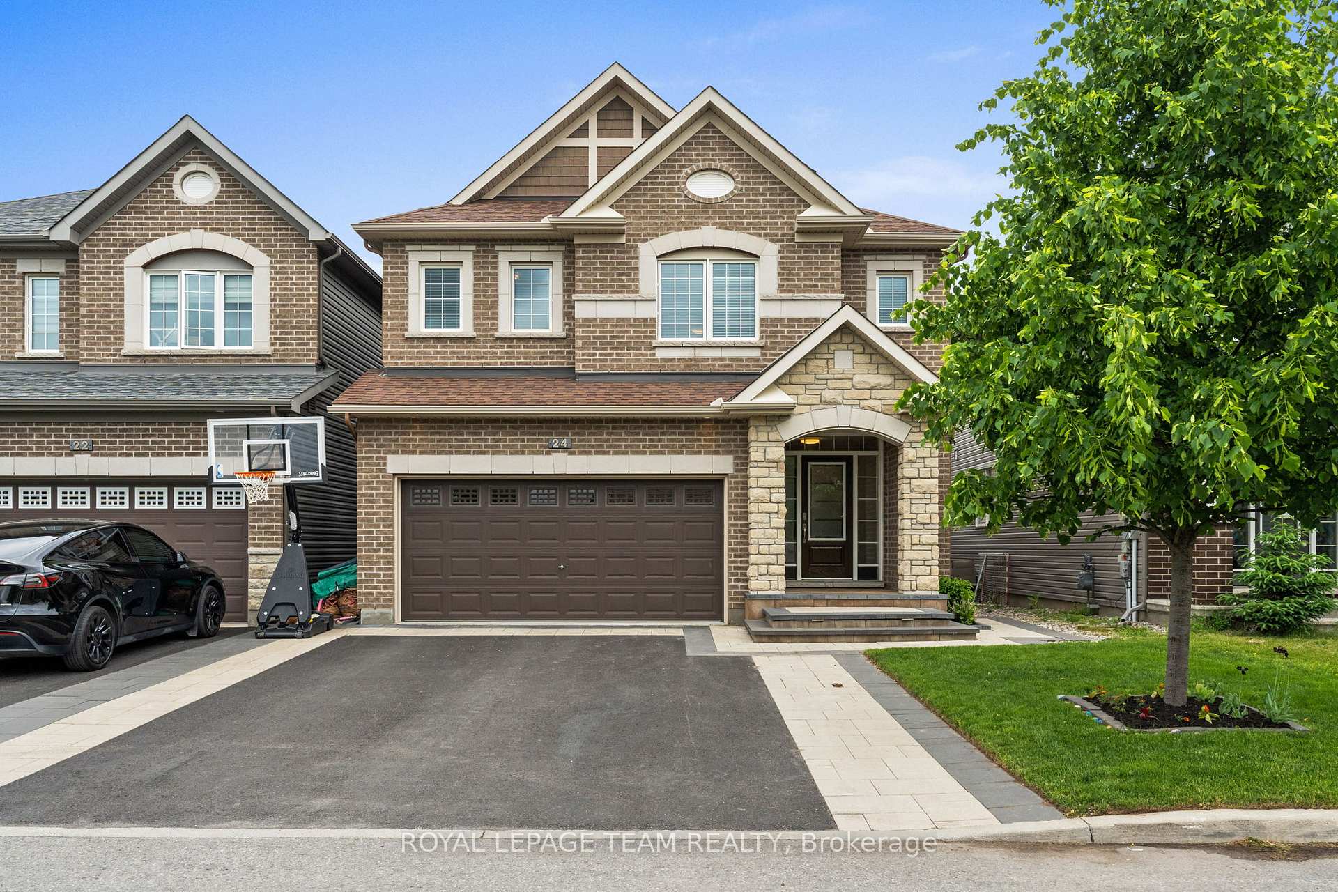 Photo 3 of 24 Knockaderry Crescent, Ottawa, Barrhaven - Half Moon Bay — HOMEH