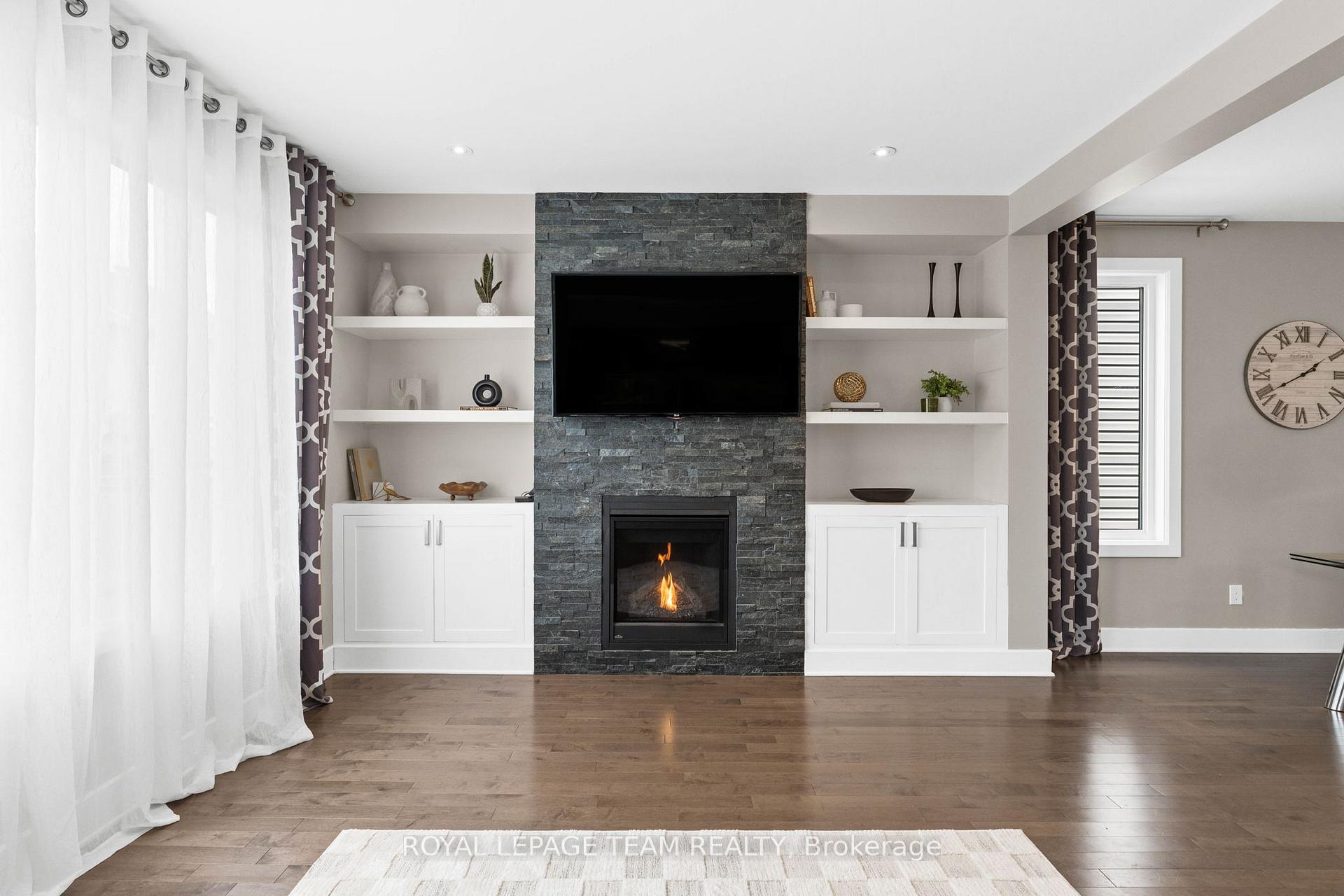 Photo 13 of 24 Knockaderry Crescent, Ottawa, Barrhaven - Half Moon Bay — HOMEH