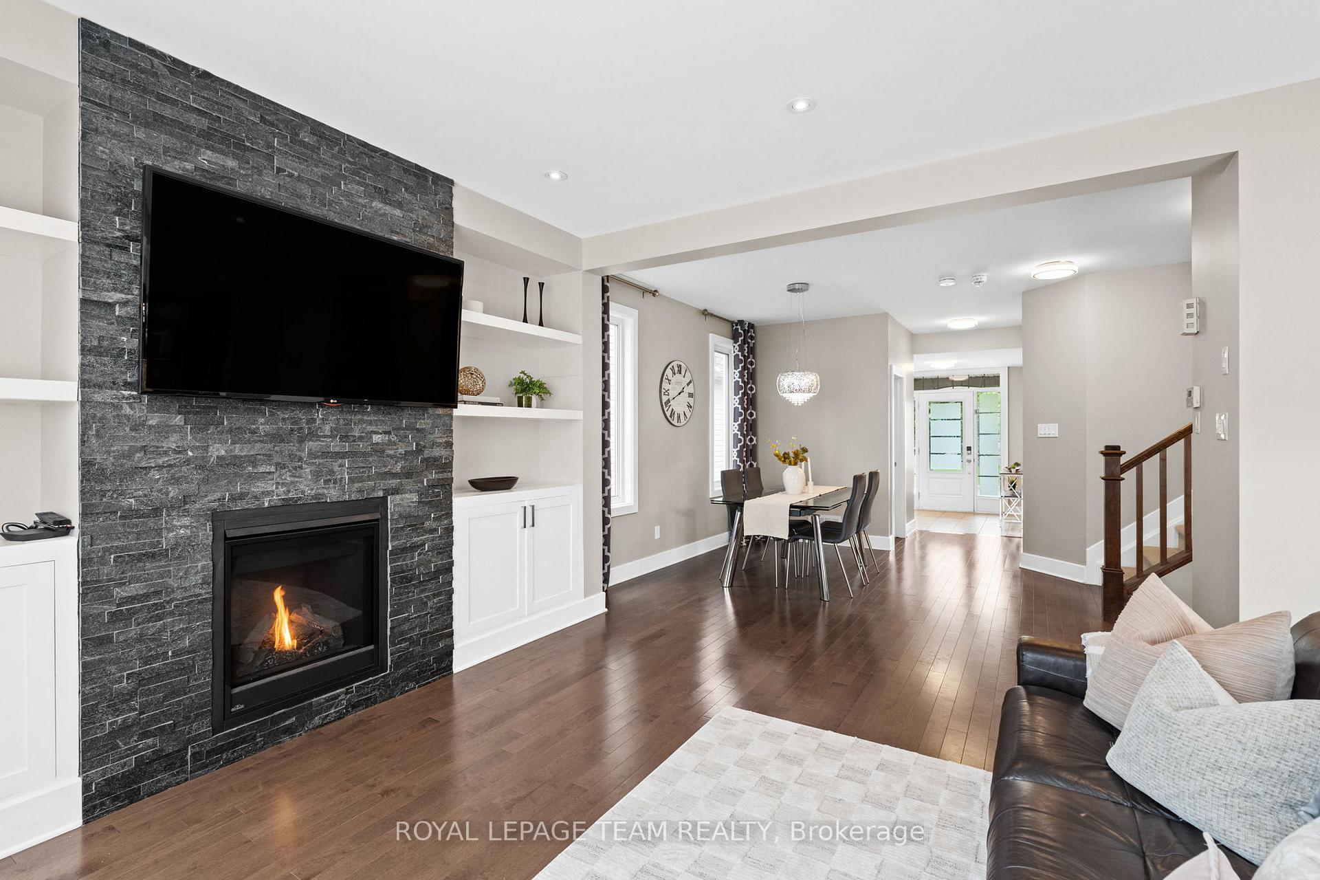 Photo 14 of 24 Knockaderry Crescent, Ottawa, Barrhaven - Half Moon Bay — HOMEH