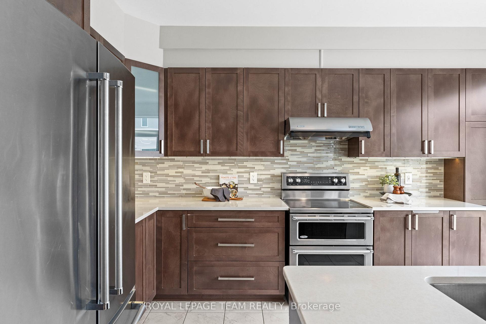 Photo 22 of 24 Knockaderry Crescent, Ottawa, Barrhaven - Half Moon Bay — HOMEH