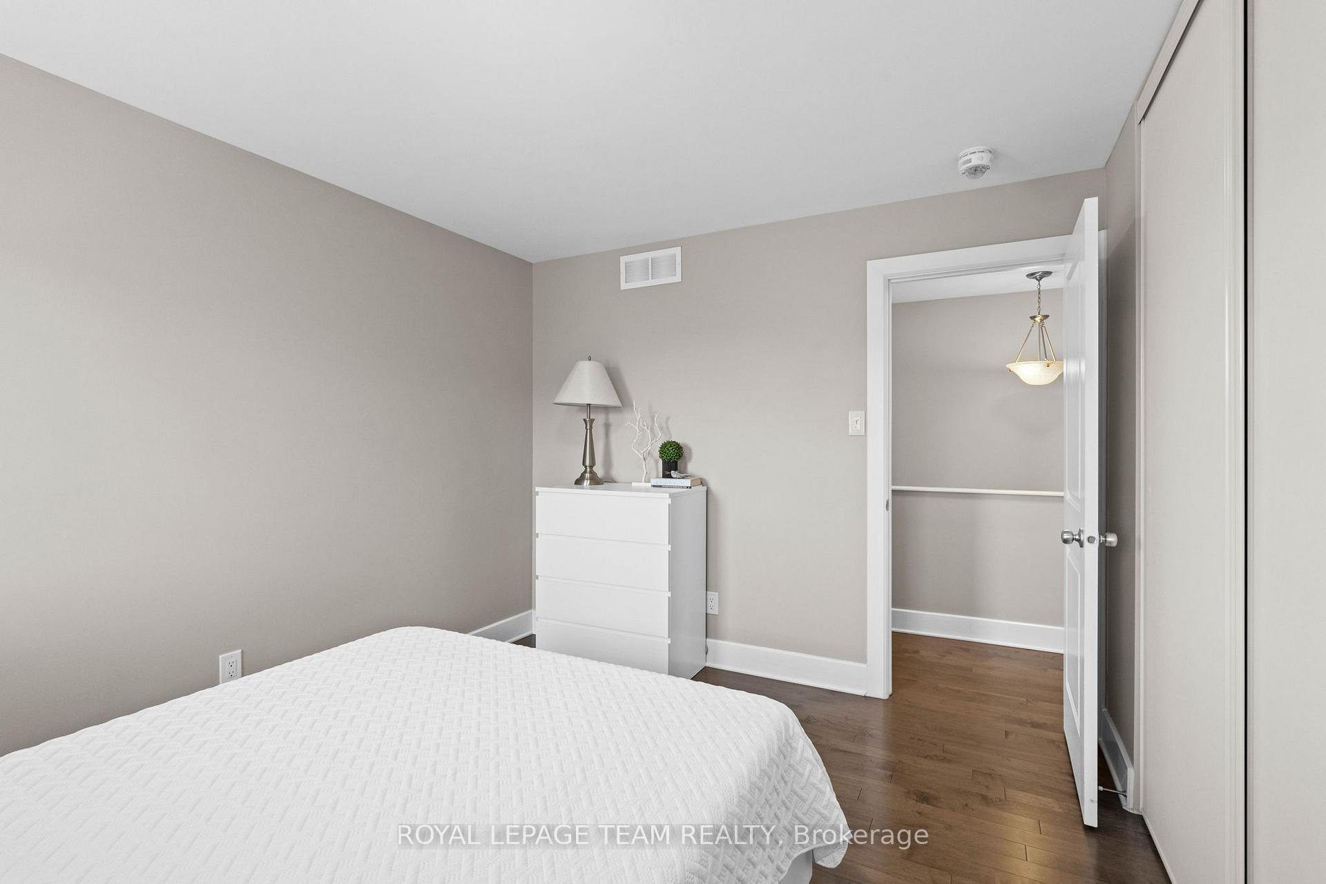 Photo 41 of 24 Knockaderry Crescent, Ottawa, Barrhaven - Half Moon Bay — HOMEH