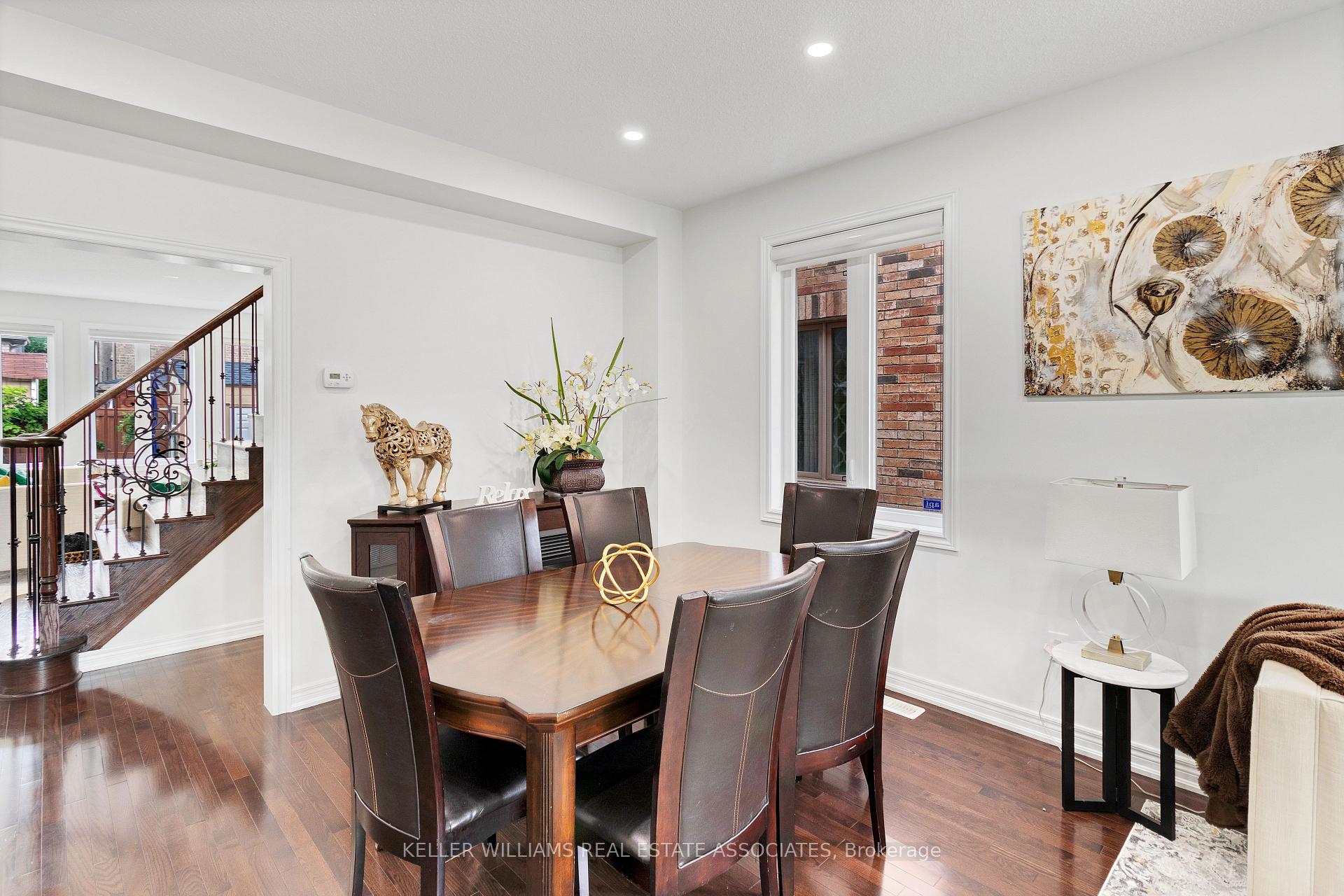 Photo 32 of 51 Black Diamond Crescent, Brampton, Credit Valley — HOMEH