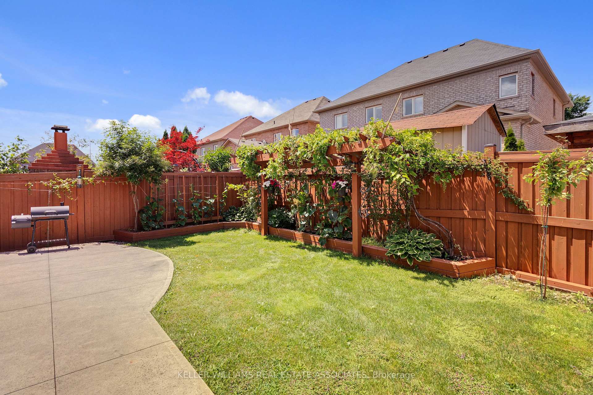 Photo 36 of 51 Black Diamond Crescent, Brampton, Credit Valley — HOMEH