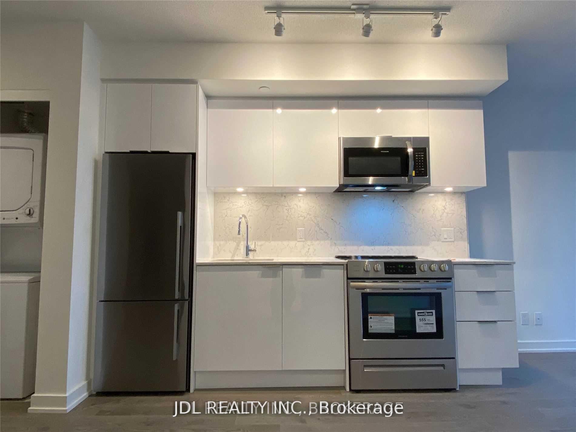 Photo 7 of Unit 403, 25 Richmond Street E, Toronto, Church-Yonge Corridor — HOMEH