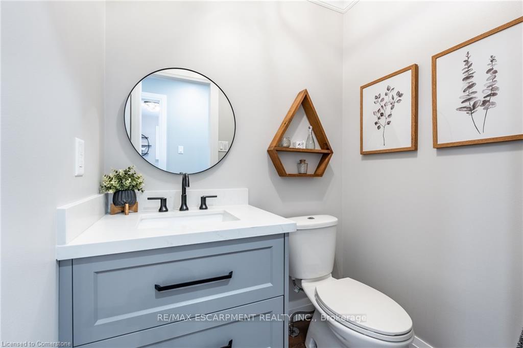 Photo 13 of 221 Homebrook Drive, Hamilton, Rural Glanbrook — HOMEH