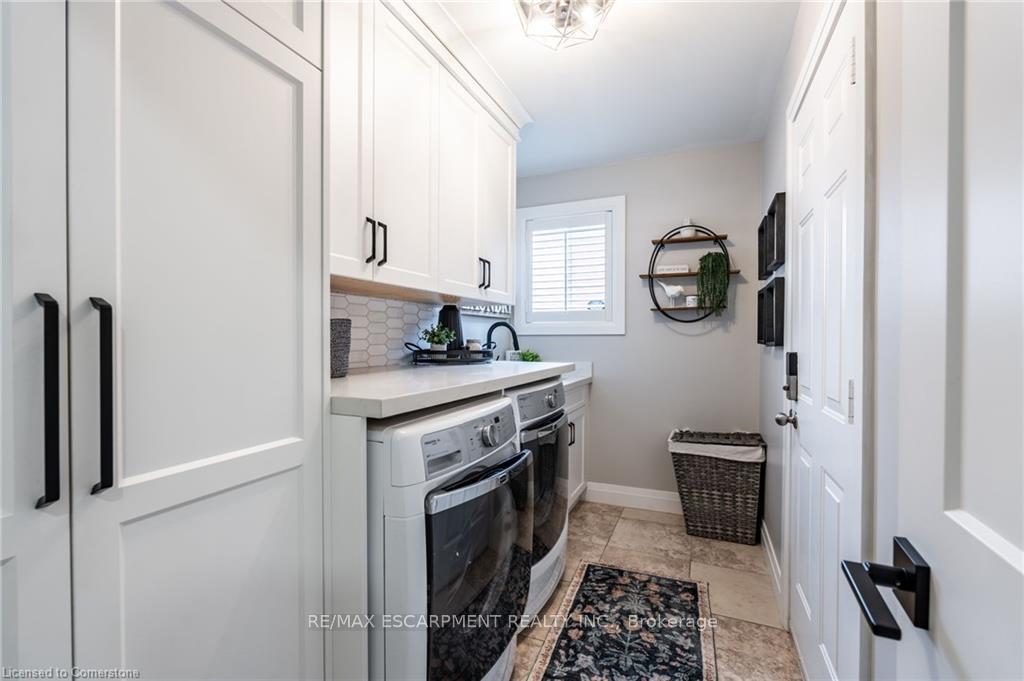 Photo 14 of 221 Homebrook Drive, Hamilton, Rural Glanbrook — HOMEH