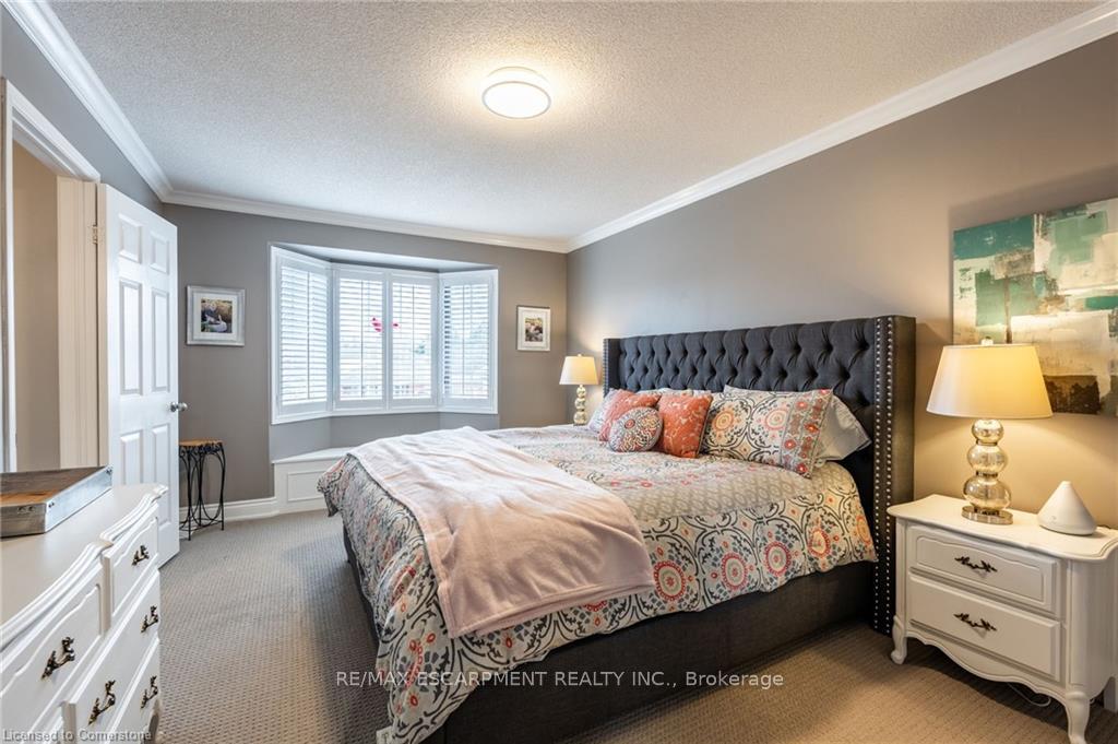 Photo 19 of 221 Homebrook Drive, Hamilton, Rural Glanbrook — HOMEH