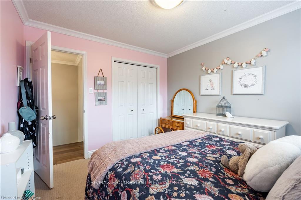 Photo 24 of 221 Homebrook Drive, Hamilton, Rural Glanbrook — HOMEH
