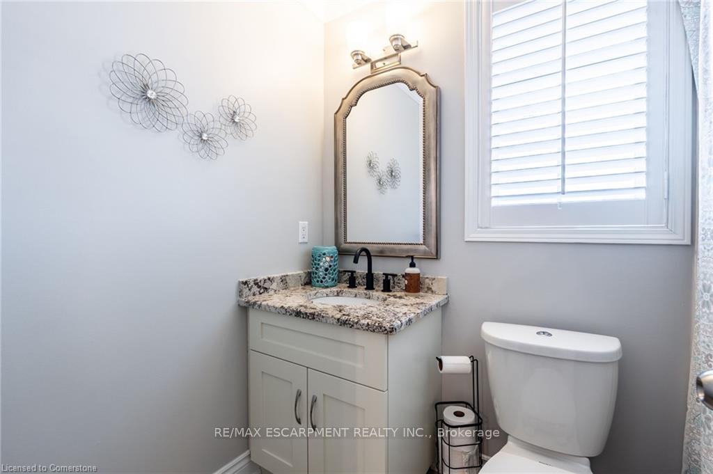 Photo 28 of 221 Homebrook Drive, Hamilton, Rural Glanbrook — HOMEH