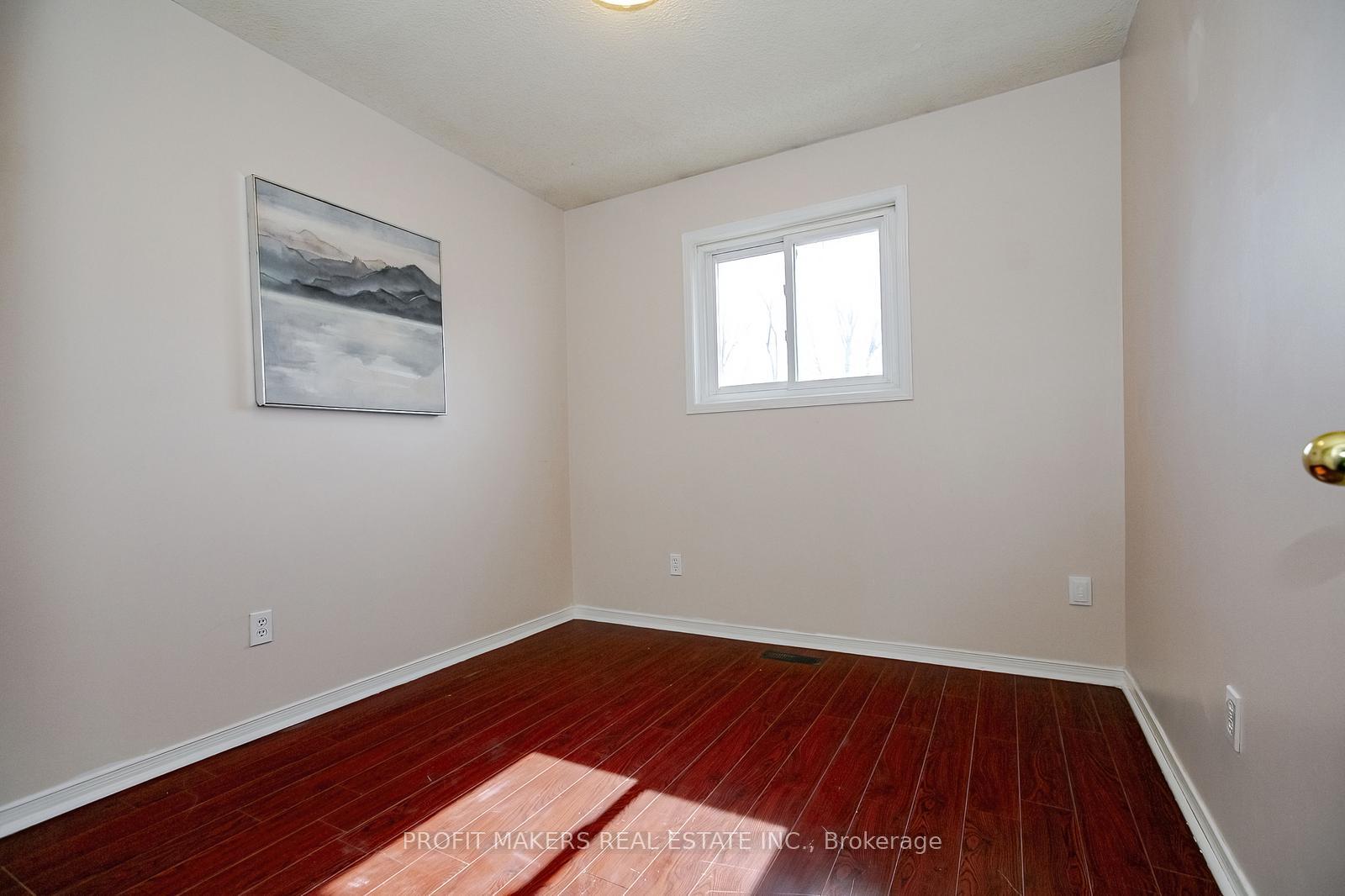 Photo 10 of 180 Timberlane Drive, Brampton, Fletcher's Creek South — HOMEH