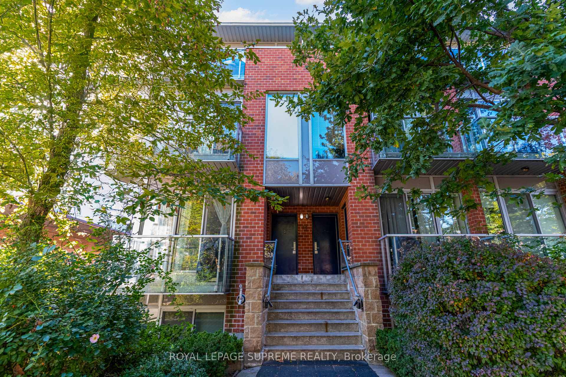 Front of Unit 1, 34 Boston Avenue