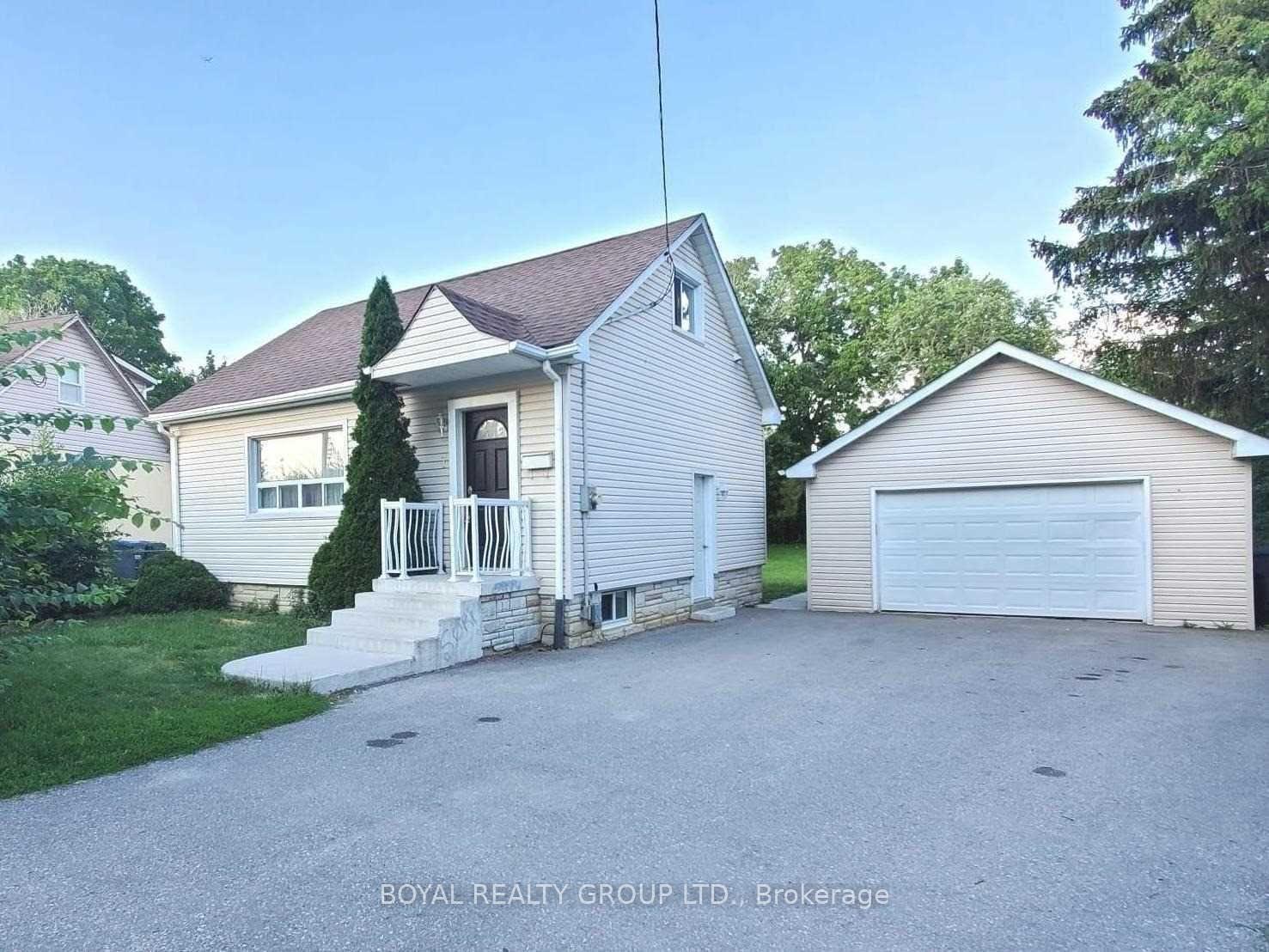 Photo 9 of 7 Rogers Road, Brampton, Brampton West — HOMEH