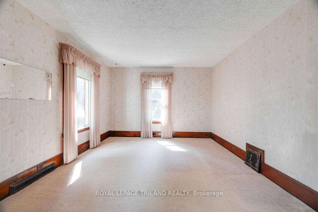 Photo 12 of 29566 Celtic Line, Dutton/Dunwich, Rural Dutton/Dunwich — HOMEH