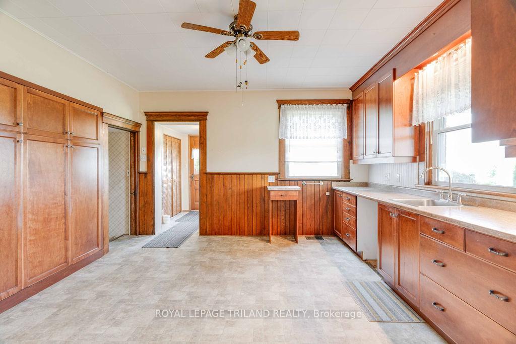 Photo 16 of 29566 Celtic Line, Dutton/Dunwich, Rural Dutton/Dunwich — HOMEH