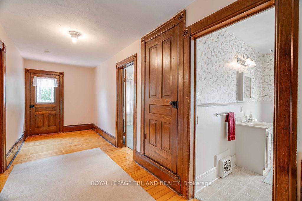 Photo 17 of 29566 Celtic Line, Dutton/Dunwich, Rural Dutton/Dunwich — HOMEH