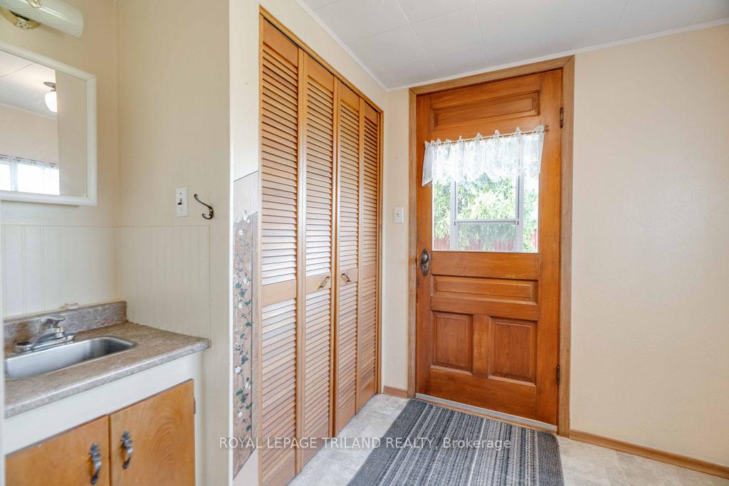 Photo 23 of 29566 Celtic Line, Dutton/Dunwich, Rural Dutton/Dunwich — HOMEH
