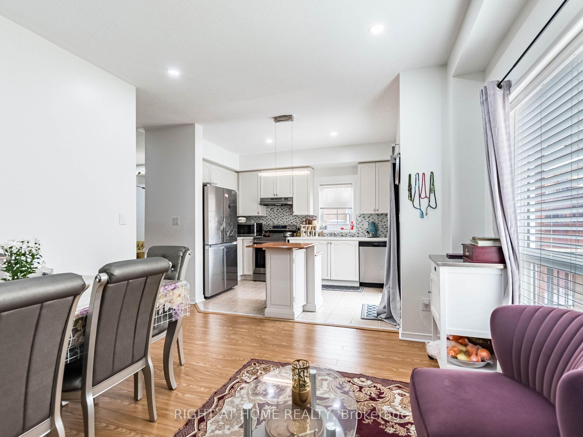Photo 47 of 2 Flurry Circle, Brampton, Credit Valley — HOMEH