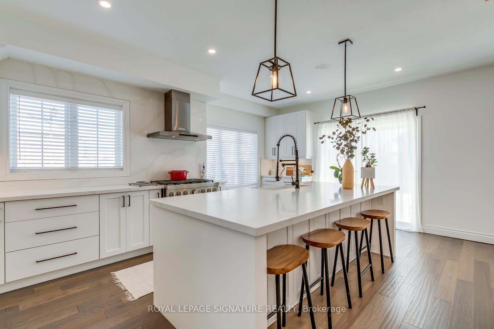 Photo 9 of 15 Pinehill Drive, Hamilton, Hannon — HOMEH