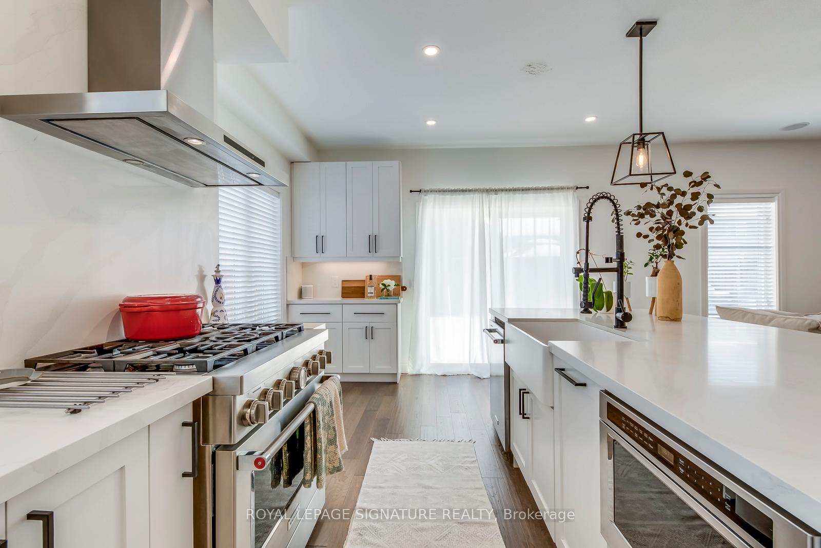 Photo 10 of 15 Pinehill Drive, Hamilton, Hannon — HOMEH