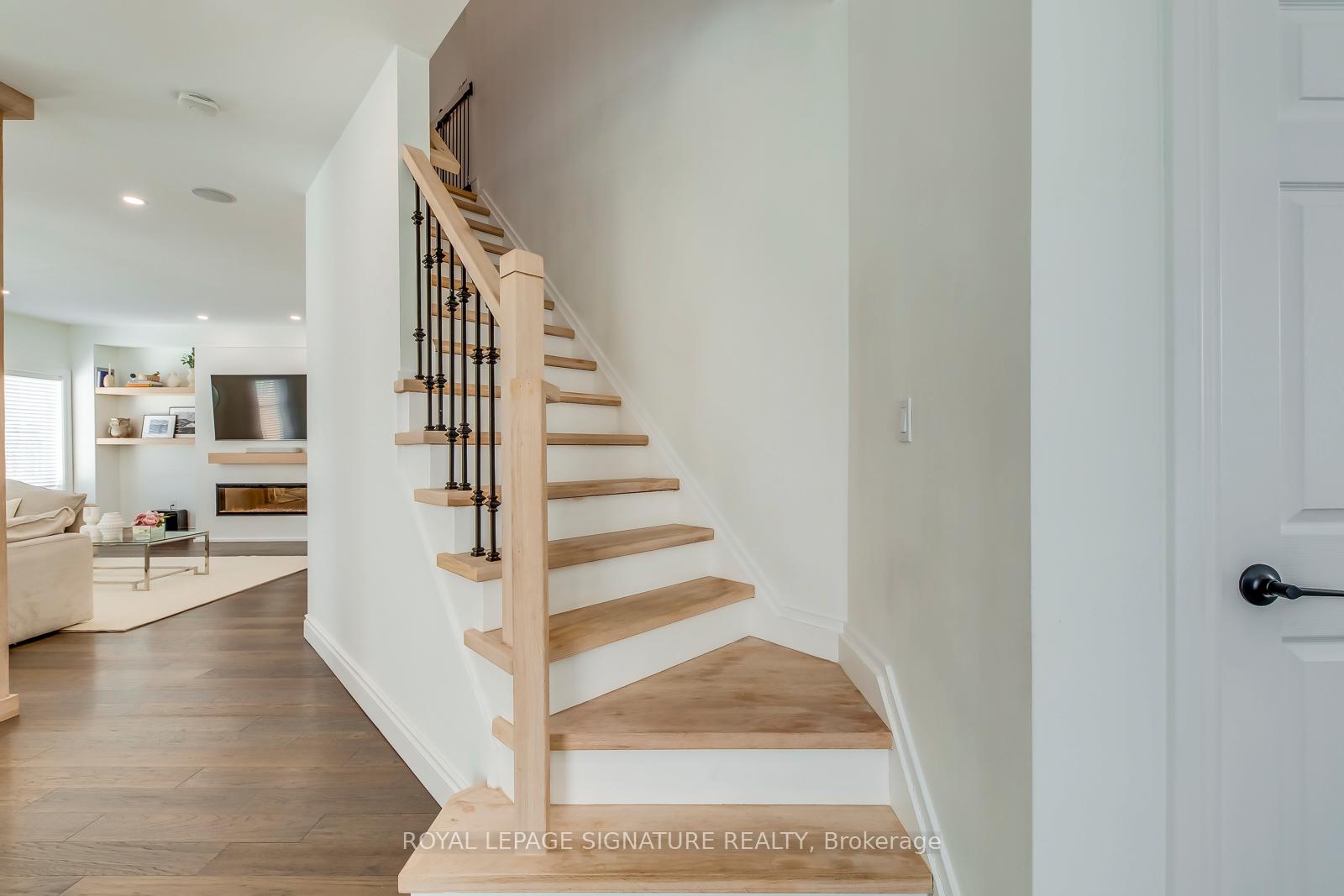 Photo 17 of 15 Pinehill Drive, Hamilton, Hannon — HOMEH