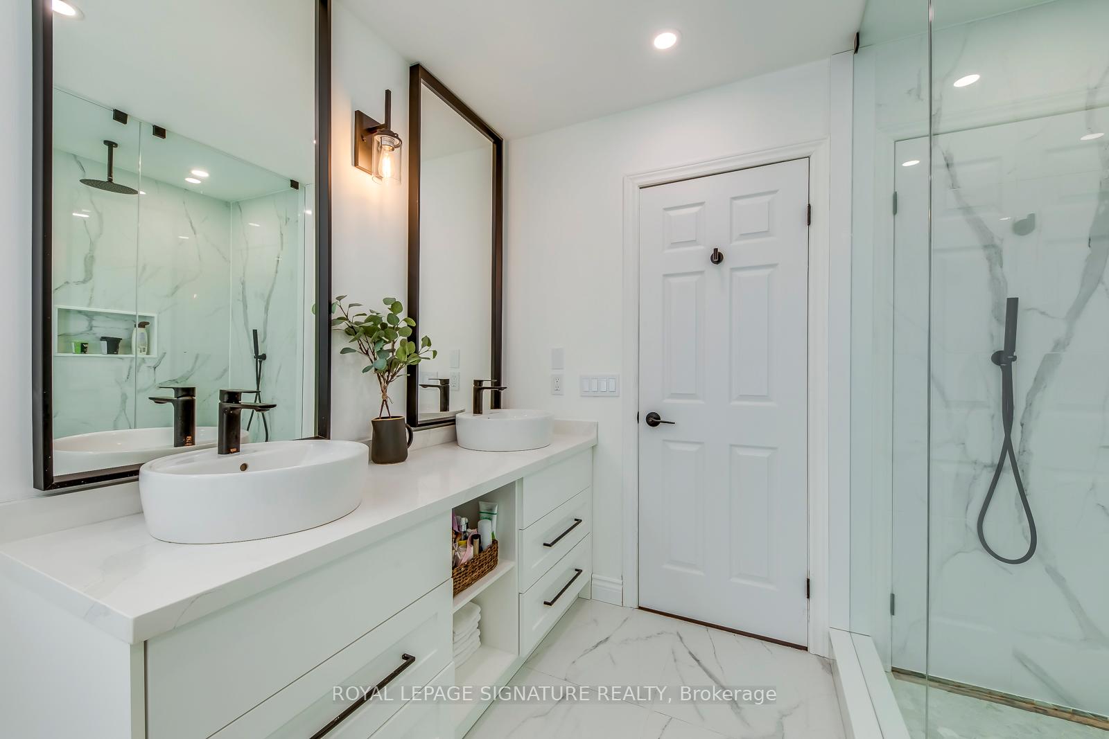Photo 26 of 15 Pinehill Drive, Hamilton, Hannon — HOMEH