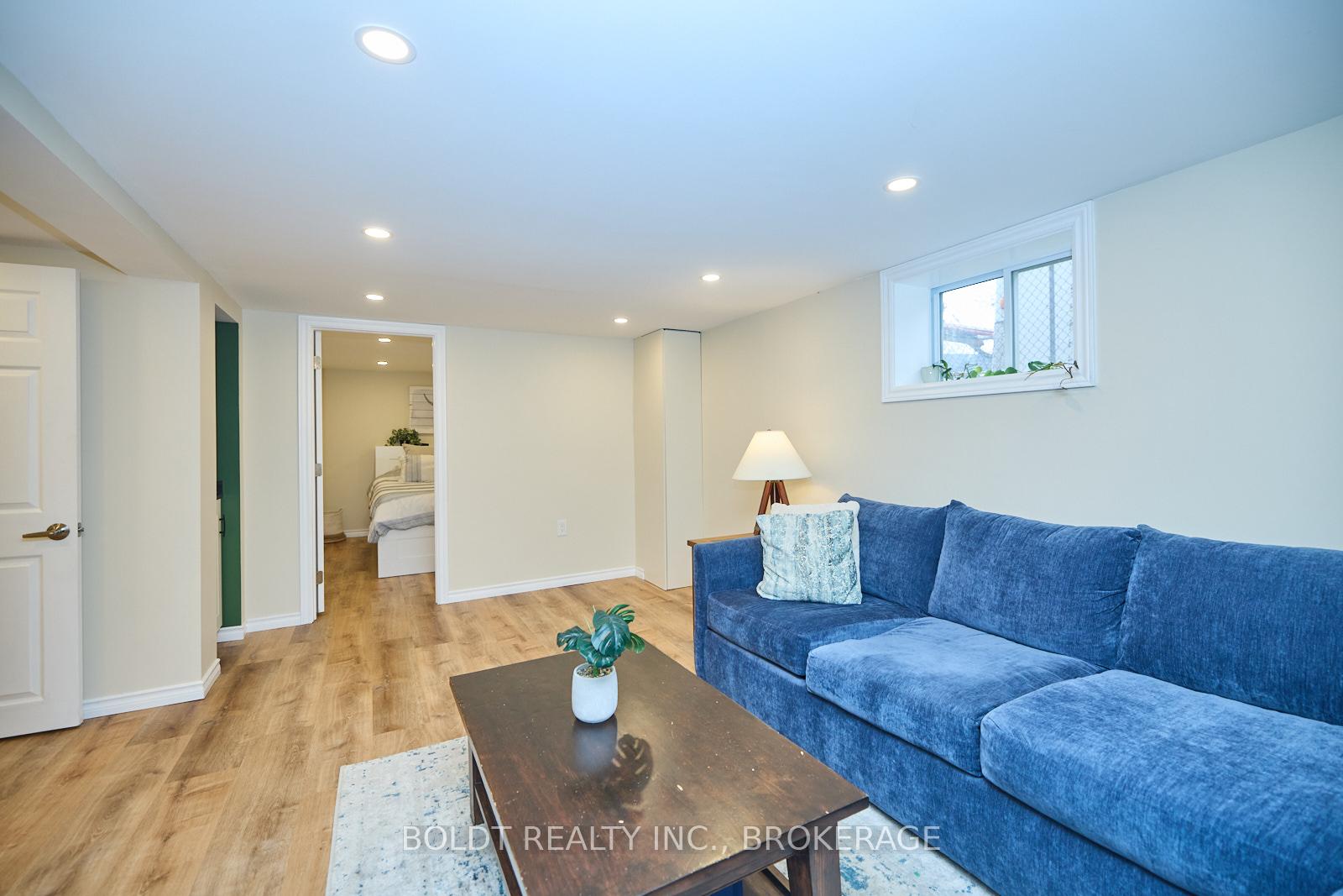 Photo 3 of 79 Devon Road, St. Catharines, Vine/Linwell — HOMEH