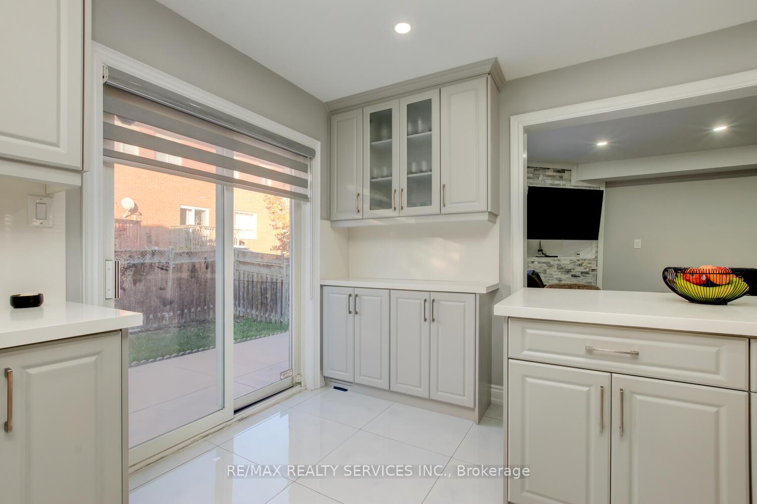 Photo 17 of 44 Lormel Gate, Brampton, Fletcher's Meadow — HOMEH