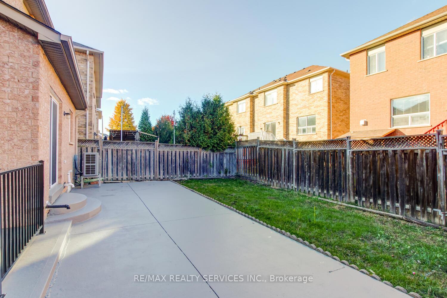 Photo 44 of 44 Lormel Gate, Brampton, Fletcher's Meadow — HOMEH