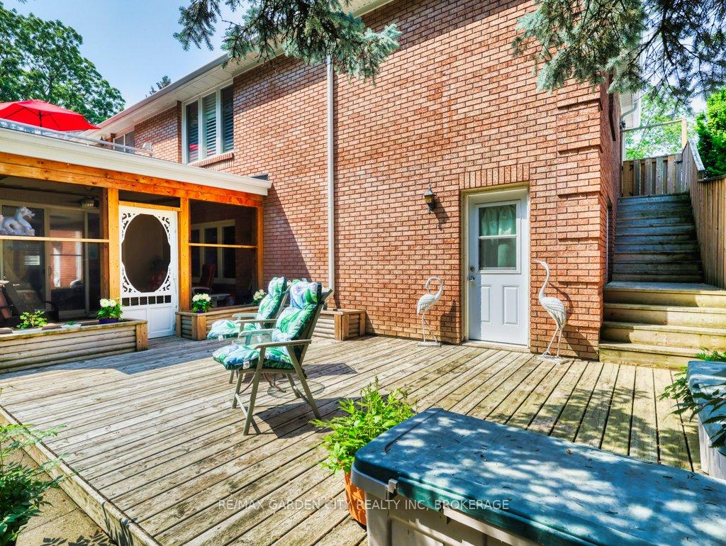 Photo 7 of 1 Sparkes Street, St. Catharines, Port Dalhousie — HOMEH