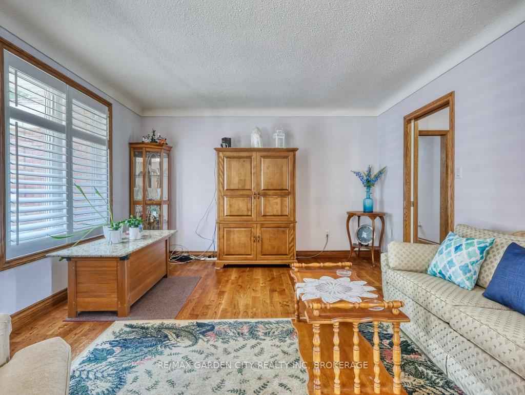Photo 10 of 1 Sparkes Street, St. Catharines, Port Dalhousie — HOMEH