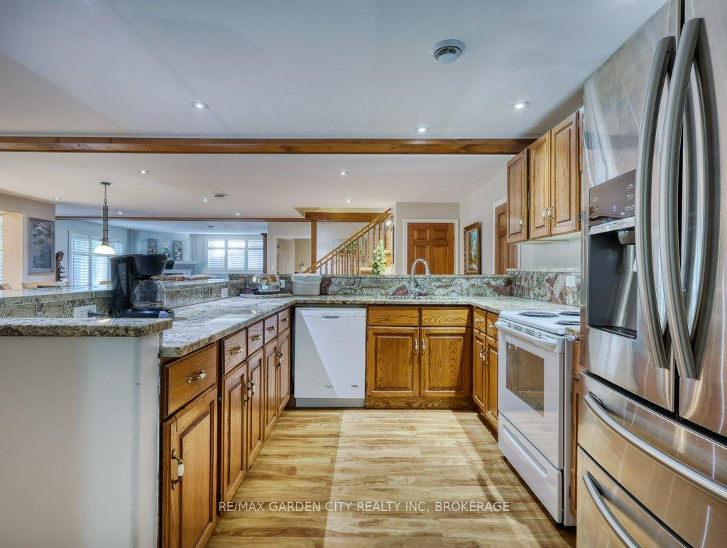 Photo 32 of 1 Sparkes Street, St. Catharines, Port Dalhousie — HOMEH