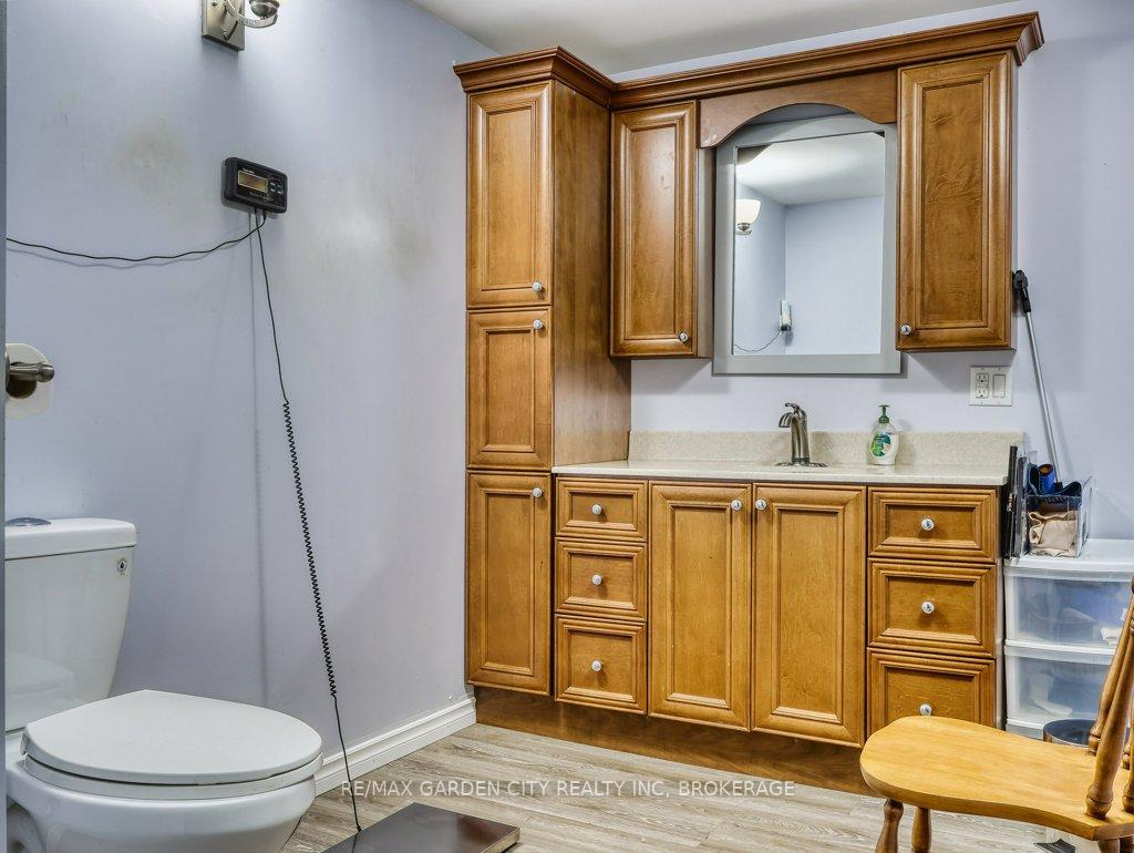 Photo 38 of 1 Sparkes Street, St. Catharines, Port Dalhousie — HOMEH