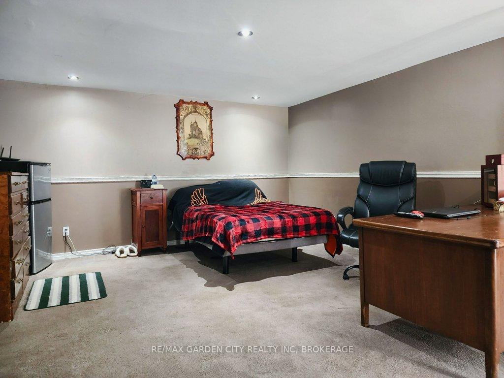 Photo 41 of 1 Sparkes Street, St. Catharines, Port Dalhousie — HOMEH