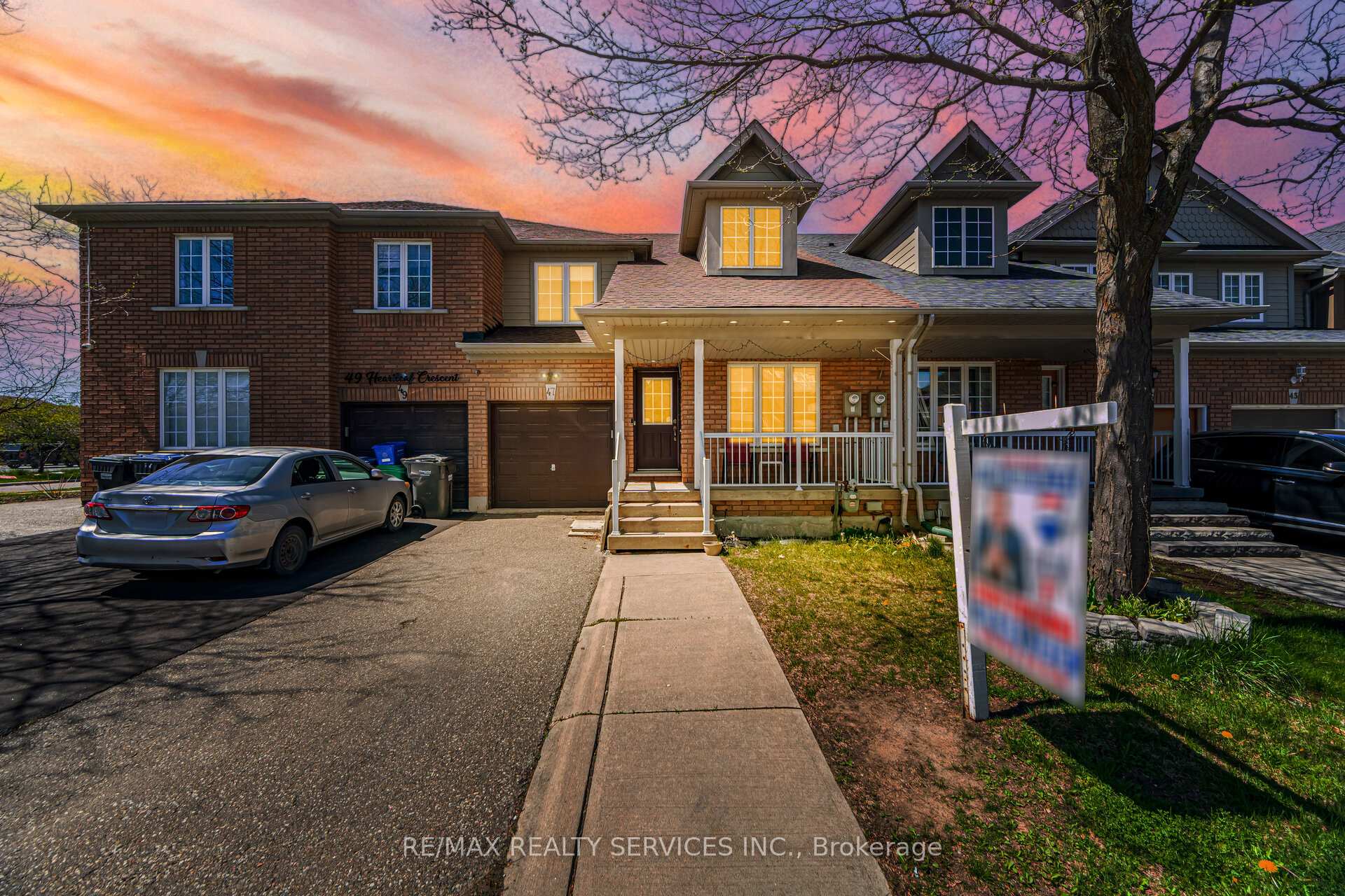 Front of 47 Heartleaf Crescent