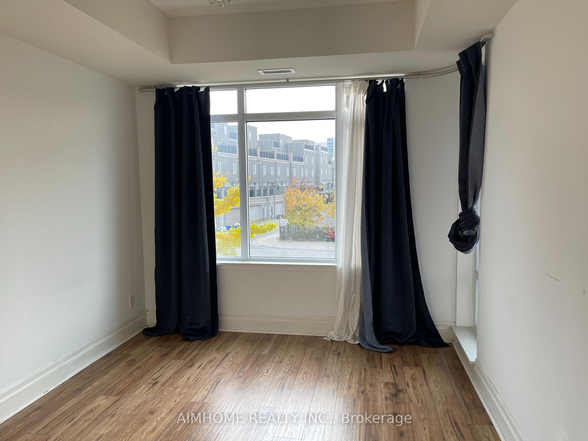 Photo 6 of Unit 203, 131 Upper Duke Crescent, Markham, Unionville — HOMEH