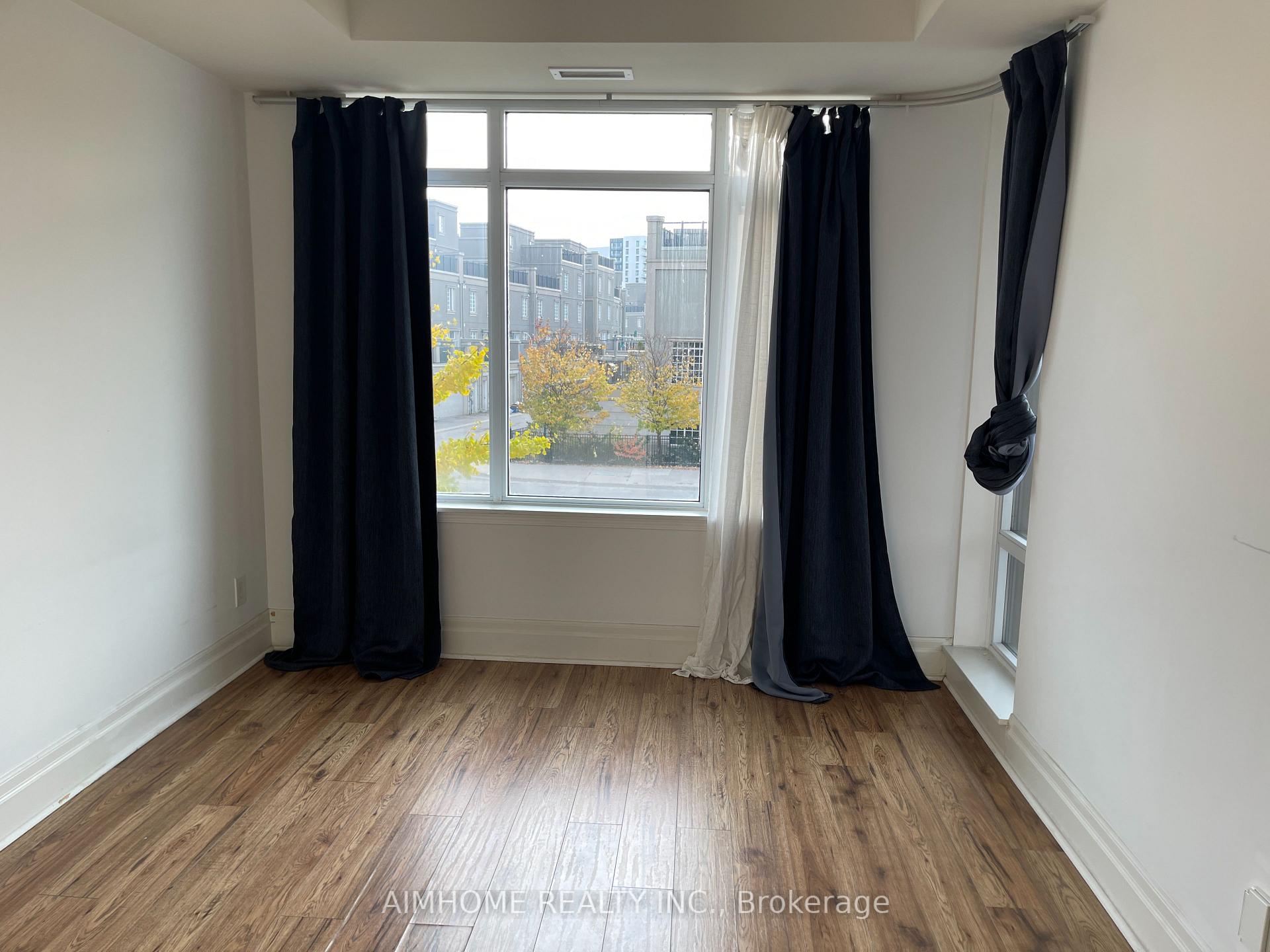 Photo 8 of Unit 203, 131 Upper Duke Crescent, Markham, Unionville — HOMEH