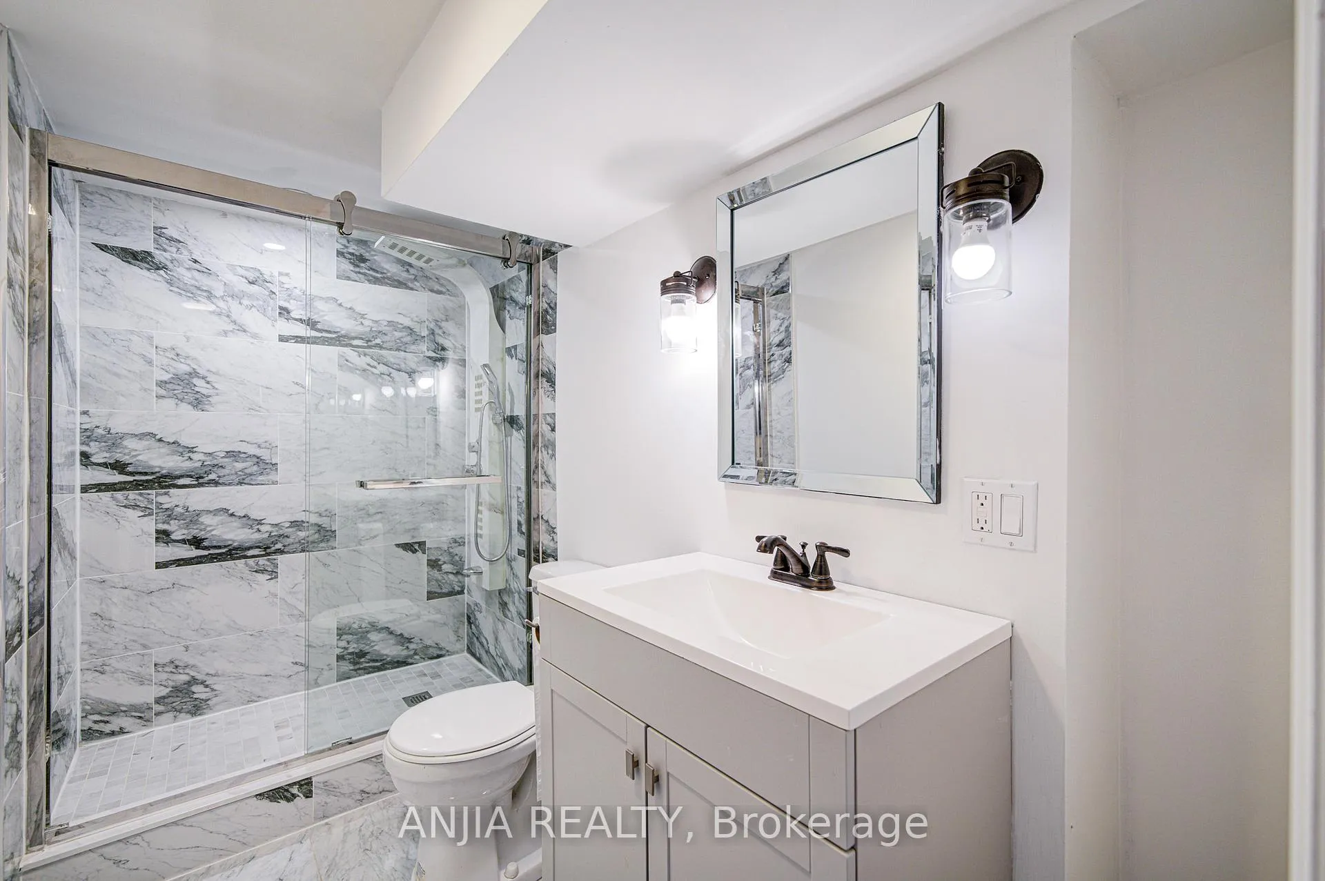 Photo 39 of 1574 Hwy 2 Road, Clarington, Courtice — HOMEH