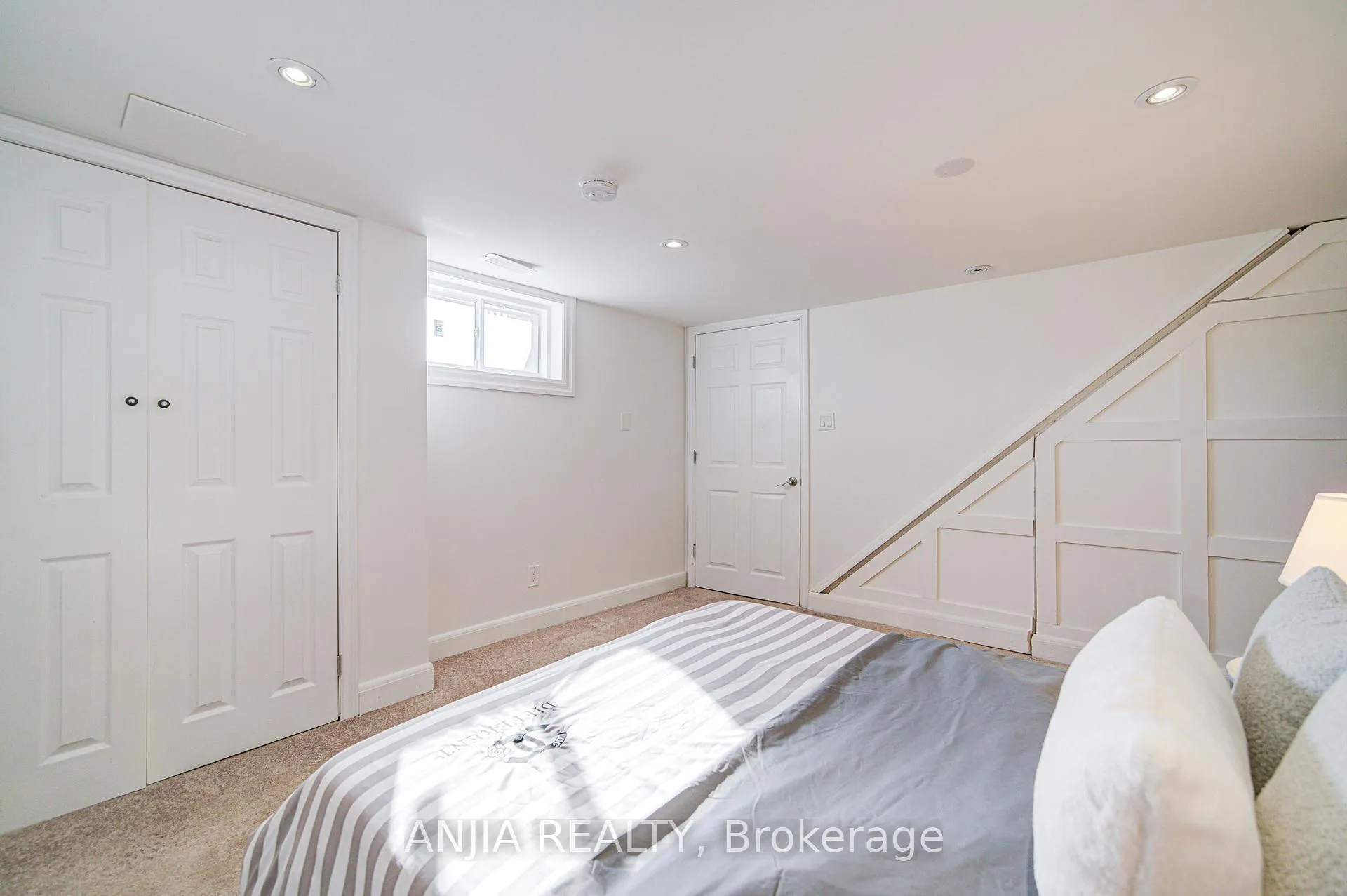 Photo 42 of 1574 Hwy 2 Road, Clarington, Courtice — HOMEH